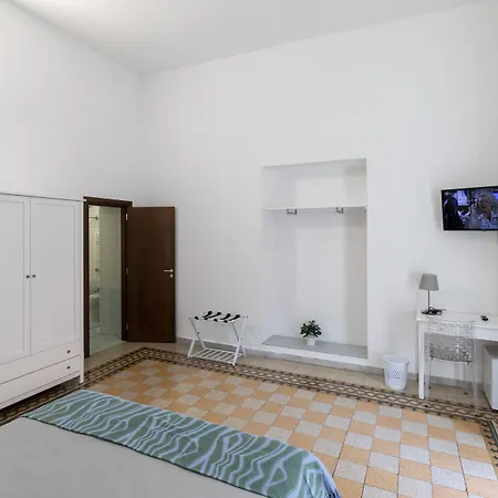 Casa de hóspedes Casapartenope 339 4*