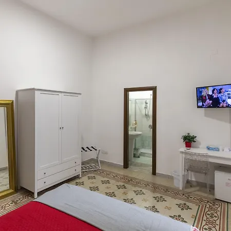 Casapartenope 339 Гостевой дом Неаполь