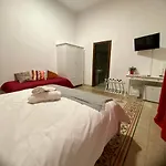 Pensión Casapartenope 339