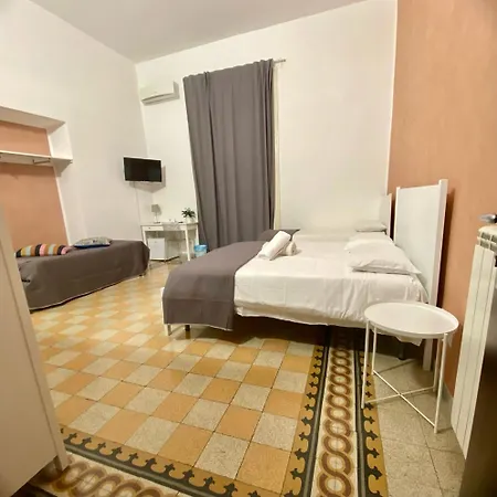 Guest house Casapartenope 339 Naples